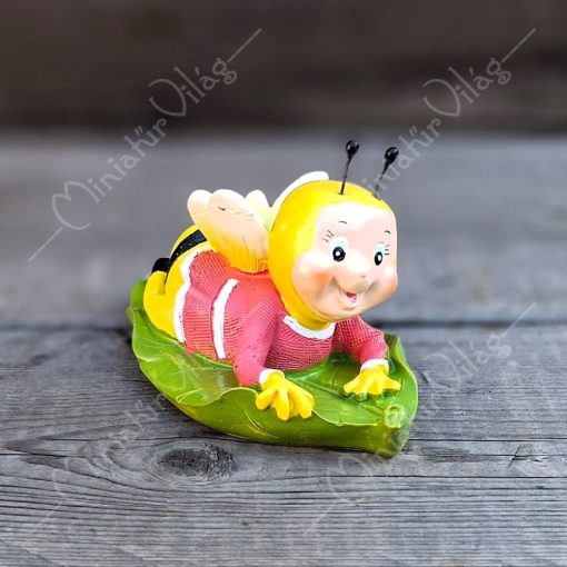 Méhecske figura